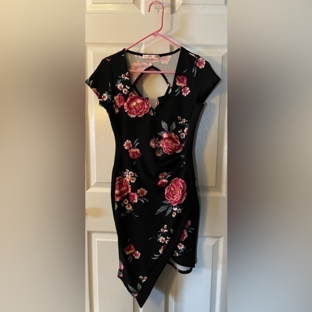 Crave Fame Women’s' Asymmetrical Cutout Bodycon Dress Size S   NWOT